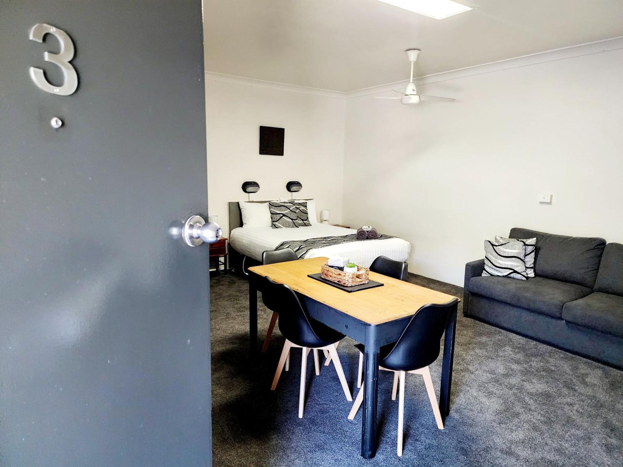 Inverell Motel Exteriör bild