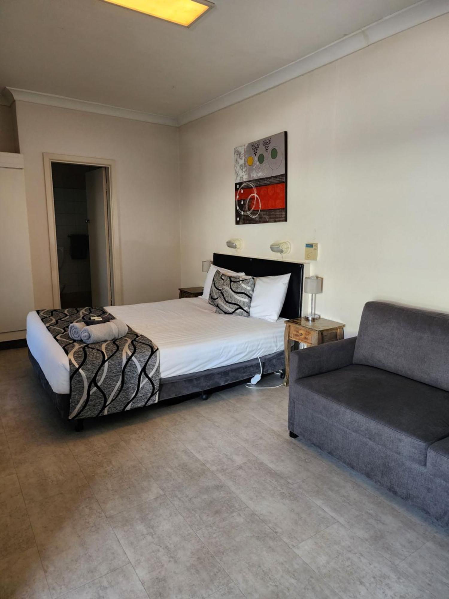 Inverell Motel Exteriör bild